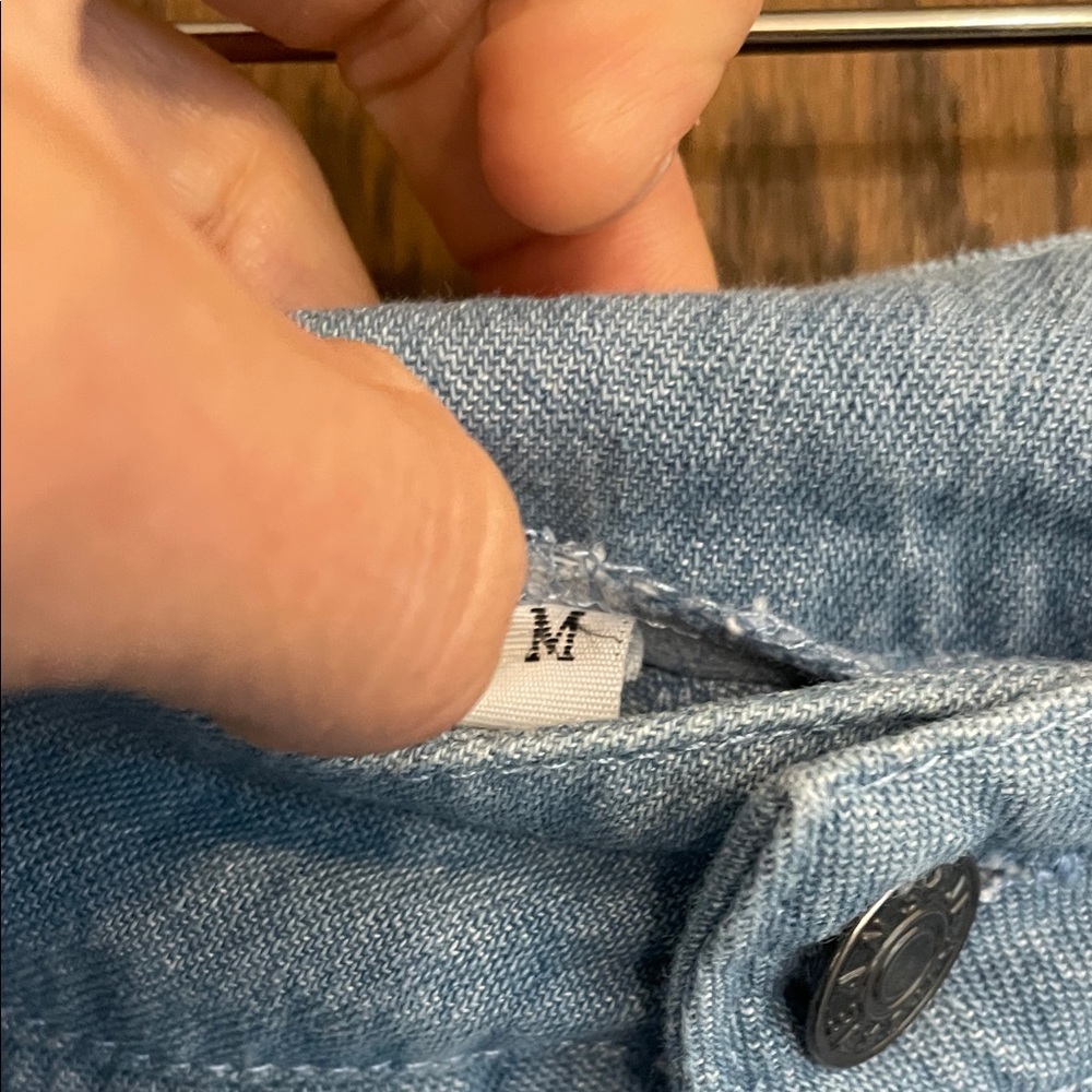 Women's Blue and‎ Pink Patchwork Jeans - Picture 5 of 8